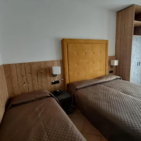 מלון Casa ברנצונה סול גארדה