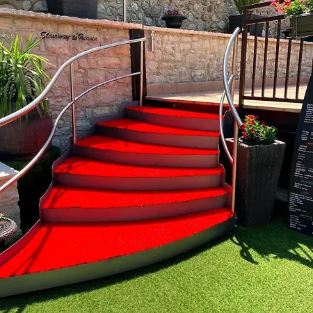 酒店 艾斯特之家住宿酒店 *