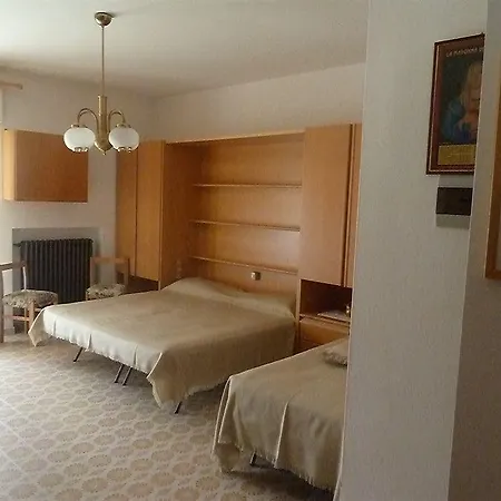 Casa * Бренцоне-суль-Гарда