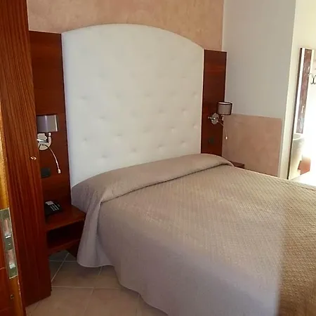 Casa *