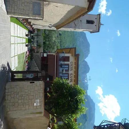 Casa Hotel *
