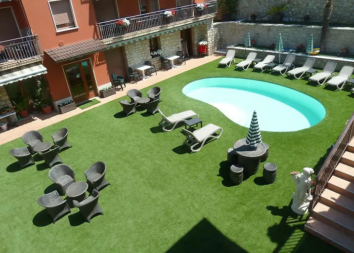 Casa 브렌조네 술 가르다