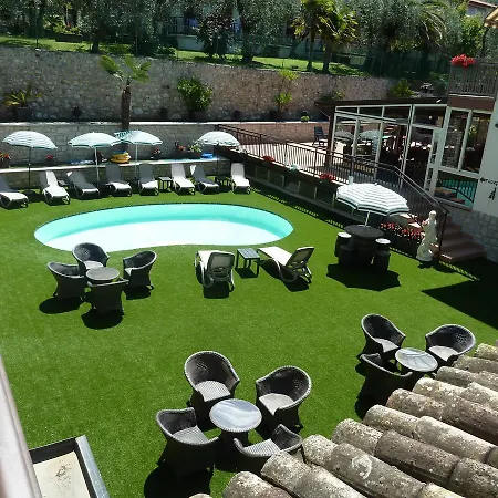 Casa Hotell Brenzone sul Garda