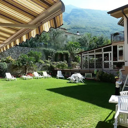 Hotell Casa Brenzone sul Garda